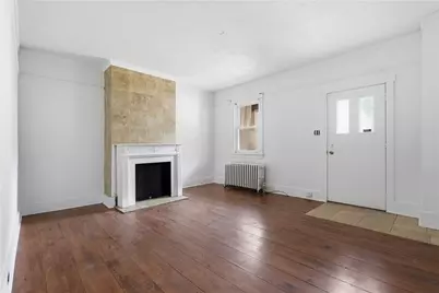 3818 Acorn St, Pittsburgh, PA 15207 - Photo 4