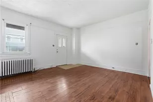 3818 Acorn St, Pittsburgh, PA 15207 - Photo 2