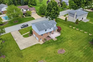 107 Rockland Dr, Pittsburgh, PA 15239 - Photo 28