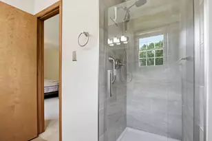 107 Rockland Dr, Pittsburgh, PA 15239 - Photo 16