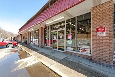 625 Lincoln Ave, Charleroi Boro, PA 15022 - Photo 2
