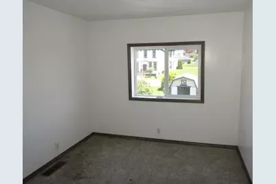 221 S 4th St, West Newton, PA 15089 - Photo 32