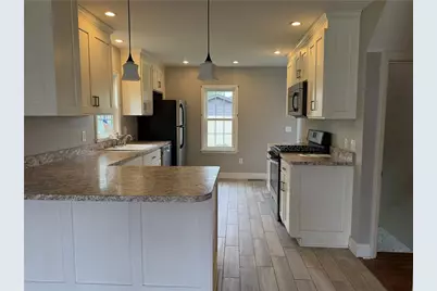 1146 Franklin Rd, Jackson Center Boro, PA 16133 - Photo 4