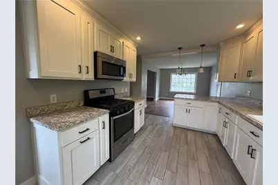 1146 Franklin Rd, Jackson Center Boro, PA 16133 - Photo 8