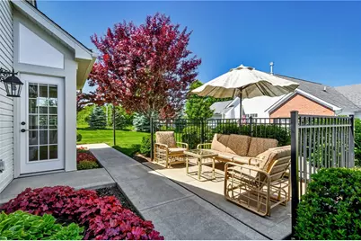 6013 Laurel Ct., Lancaster Township, PA 16037 - Photo 2