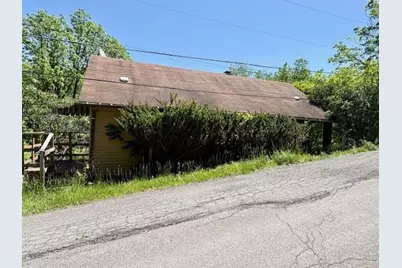 1611 Crawford Road, Imperial, PA 15126 - Photo 1
