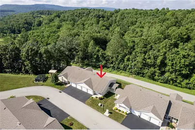 515 Sunview Cir, Derry Township, PA 15650 - Photo 22