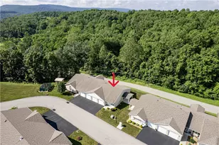 515 Sunview Cir, Derry Township, PA 15650 - Photo 22