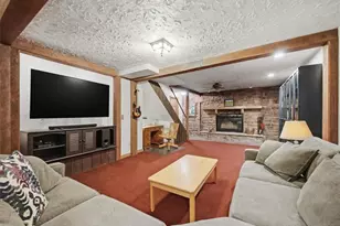 146 Morgan Rd, Penn Township, PA 16002 - Photo 16