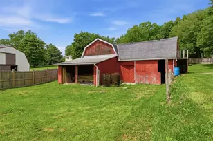 108 Connoquenessing School Rd, Connoquenessing Township, PA 16053 - Photo 32
