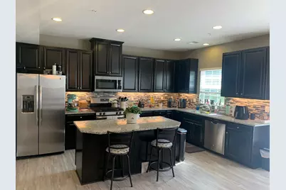 2405 Pointe View Dr., Adams Township, PA 16046 - Photo 2