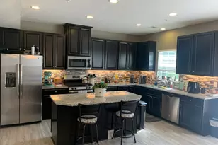 2405 Pointe View Dr, Adams Township, PA 16046 - Photo 2