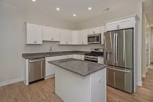 202 Willow Ln, Beaver Falls, PA 15010 - Photo 8