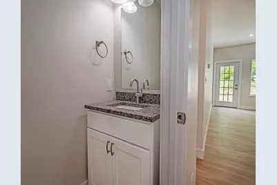 202 Willow Ln, Beaver Falls, PA 15010 - Photo 12