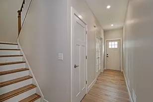 202 Willow Ln, Beaver Falls, PA 15010 - Photo 2