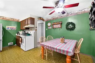 35 Frances Dr, Robinson Twp, PA 15108 - Photo 10