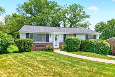 35 Frances Dr, Robinson Twp, PA 15108 - Photo 1