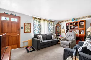 35 Frances Dr, Robinson Twp, PA 15108 - Photo 6