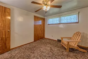 715 Parkview Terrace, Mt Pleasant Boro, PA 15666 - Photo 24