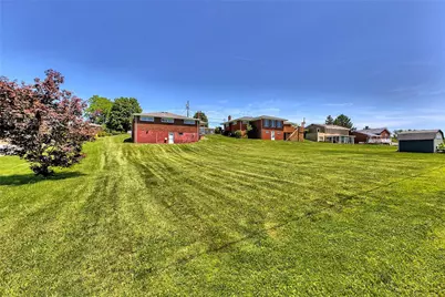 715 Parkview Terrace, Mt Pleasant Boro, PA 15666 - Photo 32