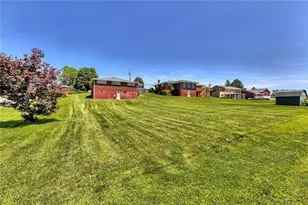 715 Parkview Terrace, Mt Pleasant Boro, PA 15666 - Photo 32