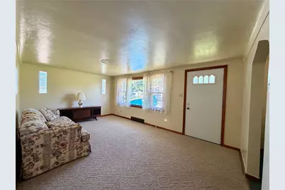 715 Parkview Terrace, Mt Pleasant Boro, PA 15666 - Photo 18