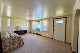 715 Parkview Terrace, Mt Pleasant Boro, PA 15666 - Photo 18