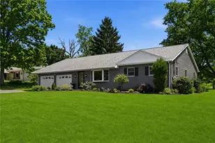 111 Park Dr, Middlesex Township, PA 16059 - Photo 1