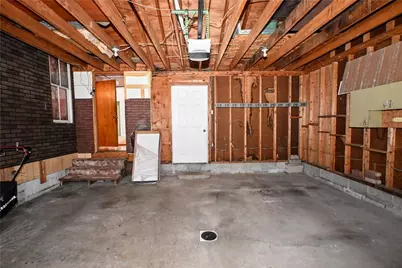 388 Bow St, Stockdale, PA 15483 - Photo 24