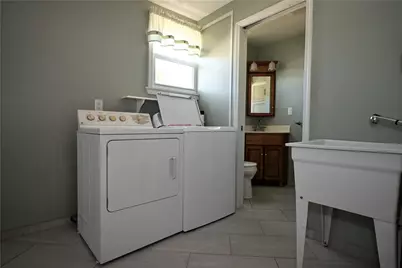 388 Bow St, Stockdale, PA 15483 - Photo 18