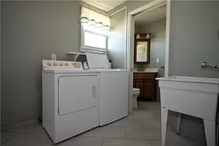 388 Bow St, Stockdale, PA 15483 - Photo 18