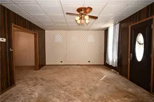 388 Bow St, Stockdale, PA 15483 - Photo 12