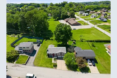 5 Waverly Dr, Greensburg, PA 15601 - Photo 4