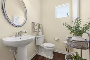 601 Pointe View Dr, Adams Township, PA 16046 - Photo 20