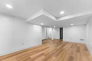 421 Duquesne Dr, Pittsburgh, PA 15243 - Photo 28