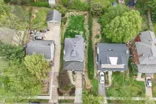421 Duquesne Dr, Pittsburgh, PA 15243 - Photo 32