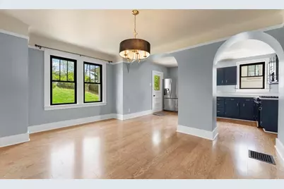 421 Duquesne Drive, Pittsburgh, PA 15243 - Photo 14