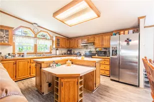 237 Bishop Rd, Perry Township, PA 16041 - Photo 4