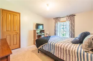 237 Bishop Rd, Perry Township, PA 16041 - Photo 20