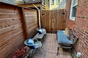 402 N Taylor, Pittsburgh, PA 15212 - Photo 12