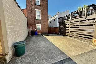 402 N Taylor, Pittsburgh, PA 15212 - Photo 14