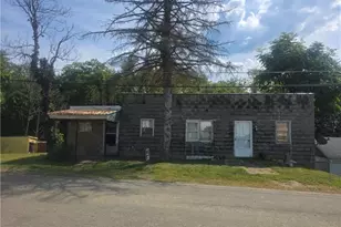 359 Ewing St, Meadowlands, PA 15347 - Photo 1