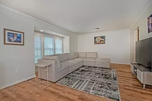 124 Chapel Harbor Dr, Pittsburgh, PA 15238 - Photo 2
