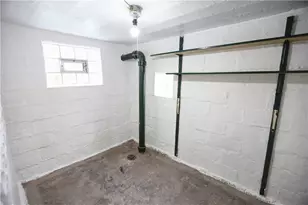 126 Overland Ave, Duquesne, PA 15110 - Photo 30