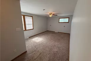 526 E River Rd, Mahoning Township, PA 16116 - Photo 22