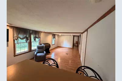 526 E River Rd, Mahoning Township, PA 16116 - Photo 14