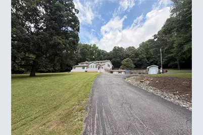 526 E River Rd, Mahoning Township, PA 16116 - Photo 1