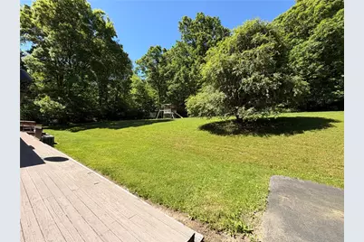 526 E River Rd, Mahoning Township, PA 16116 - Photo 8