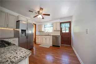 1504 Greentree Rd, Scott Township, PA 15220 - Photo 8