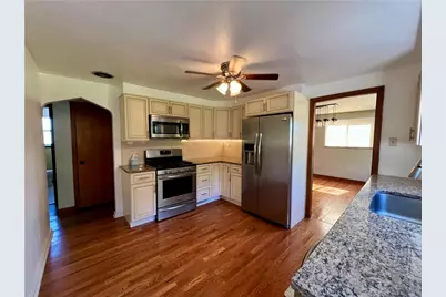 1504 Greentree Road, Scott Township, PA 15220 - Photo 6